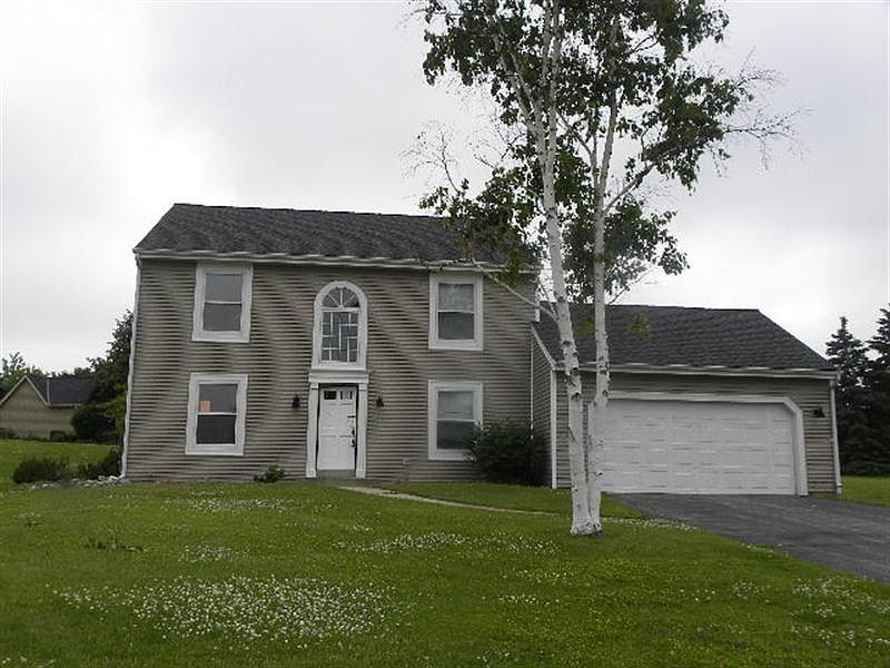 1st image of W235N7097 Prairie Ct