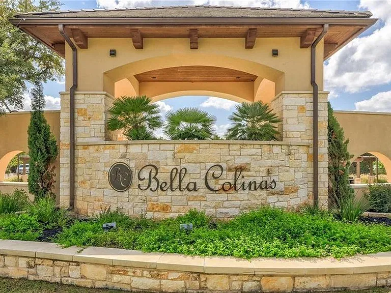 5724 Siragusa Dr — Photo 34