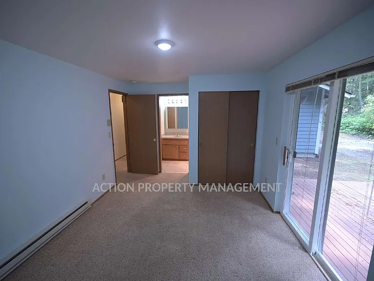 353 Madrona Way — Photo 10