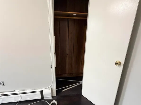 213 Webster Avenue image 10 of 18