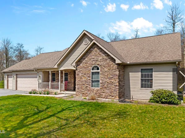 237 Skyline Dr, Dysart, PA 16636