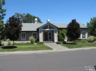 226 Grove St, Windsor, CA 95492