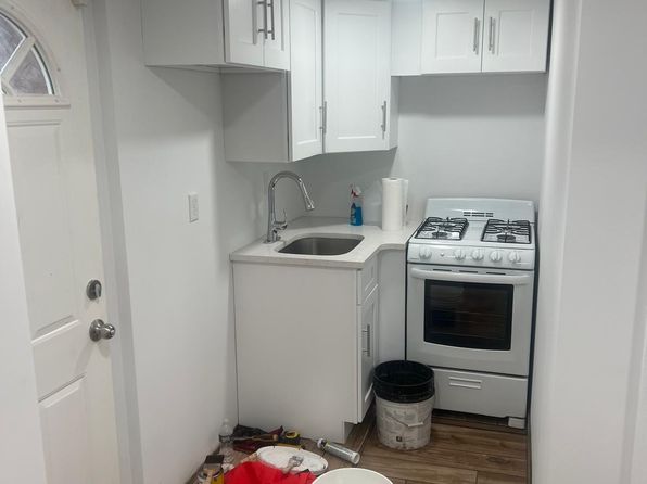 37 Courter Ave #1A
