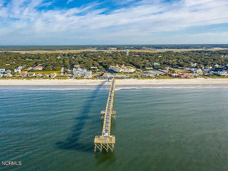 1st image of 4555 Sea Pines Dr SE