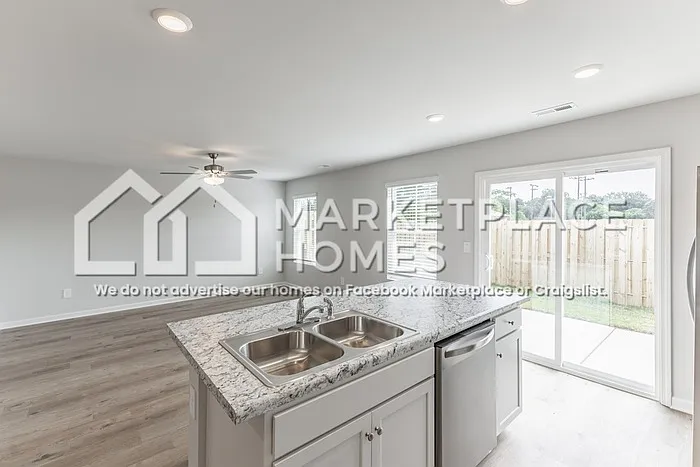 4129 Hudson Ct — Photo 7