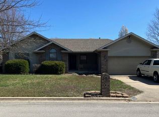 328 S Foster Ave, Springfield, MO 65802