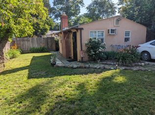 1814 Laurel St #1/2, Chico, CA 95928