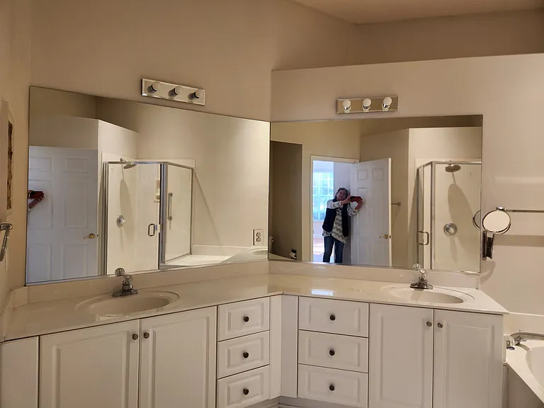 9398 Pinckney Ln — Photo 13