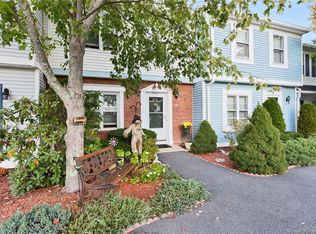 802 Williamsburg Dr, Mahopac, NY 10541