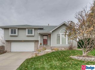 12946 Hartman Ave, Omaha, NE 68164