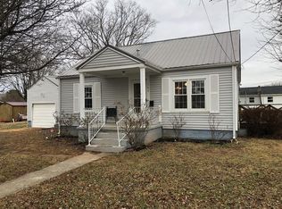 303 Green St, Horse Cave, KY 42749