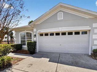 7403 Surrey Wood Ln, Apollo Beach, FL 33572