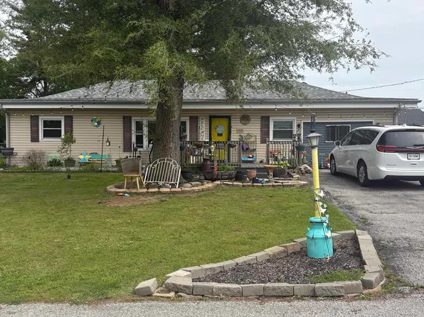 1225 Lawn Ave, New Haven, IN 46774