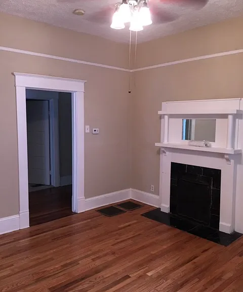 1080 Curran St NW — Photo 37