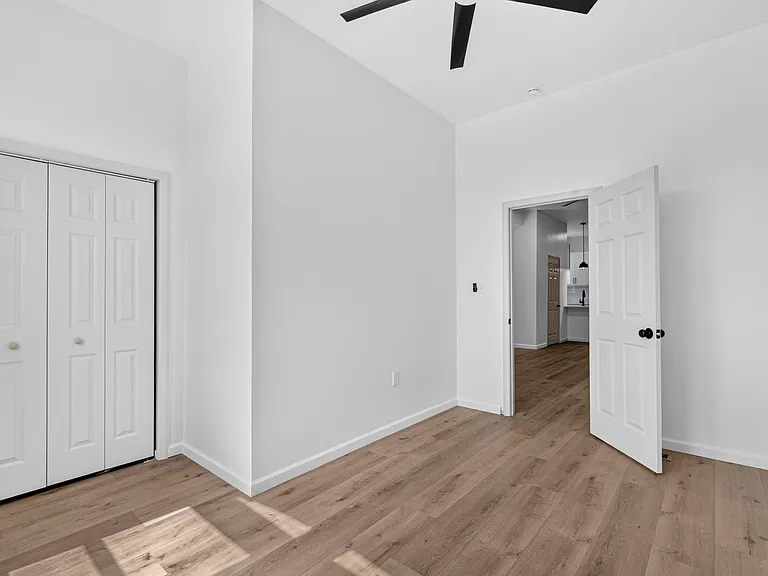 3647 Wisconsin Ave — Photo 19