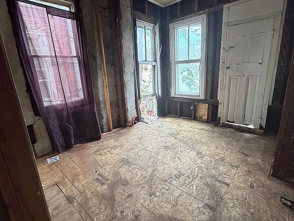 5th image of 2849 N 2nd St