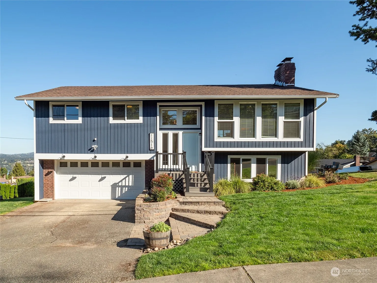 11516 78th Avenue S photo 1