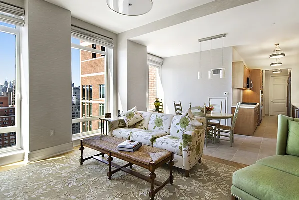 Sold by Corcoran | media 27