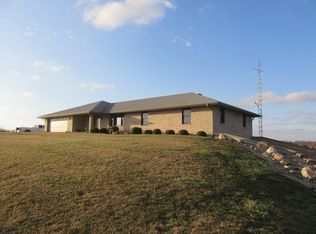 874 County Road 1850n, Sullivan, IL 61951
