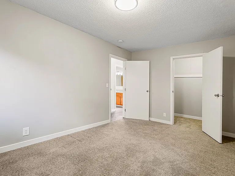 4121 SE 28th Ave — Photo 11