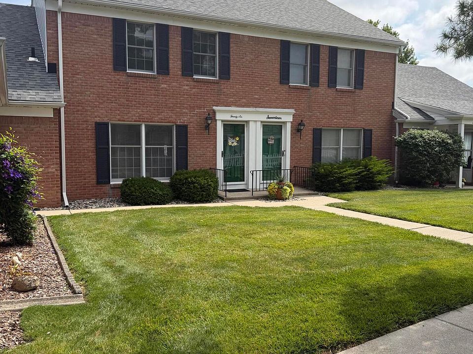 1st image of 26 Olde Orchard Dr