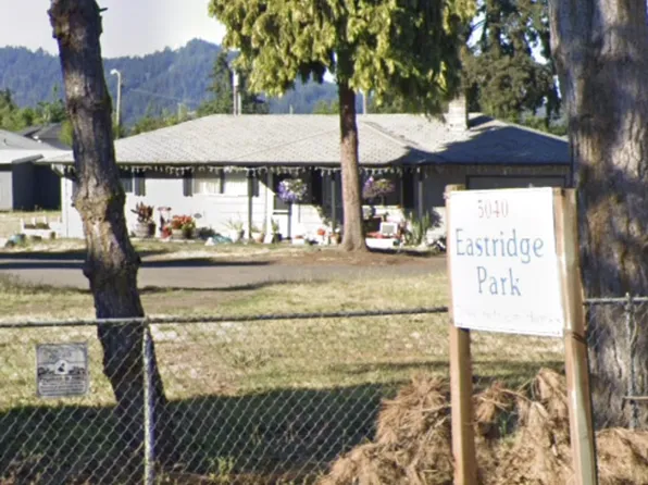 5040 E St, Springfield, OR