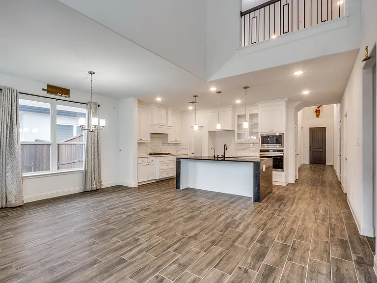 9448 Middle Ground Pl — Photo 9