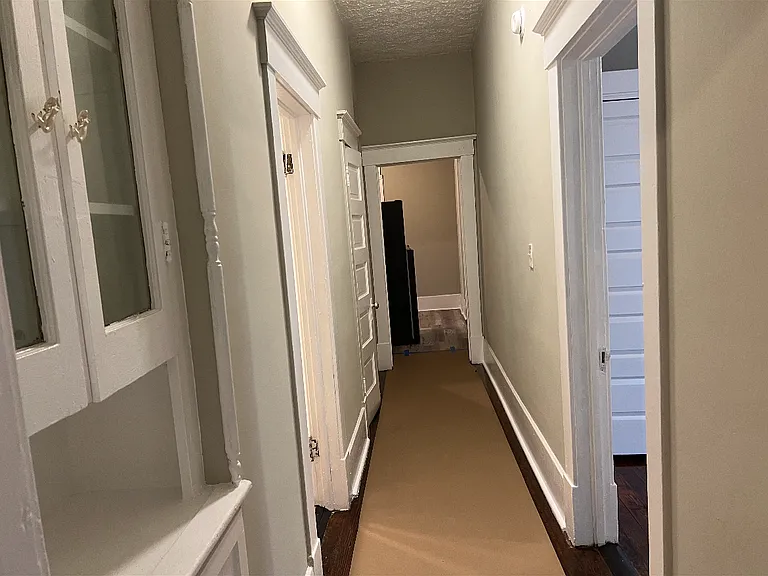 915 Harmon St #1 — Photo 4