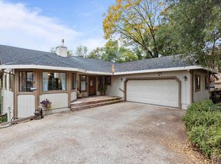 13934 Hemlock Dr, Penn Valley, CA