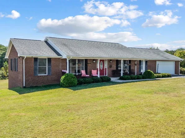 4250 Burnt Chimney Rd, Wirtz, VA 24184