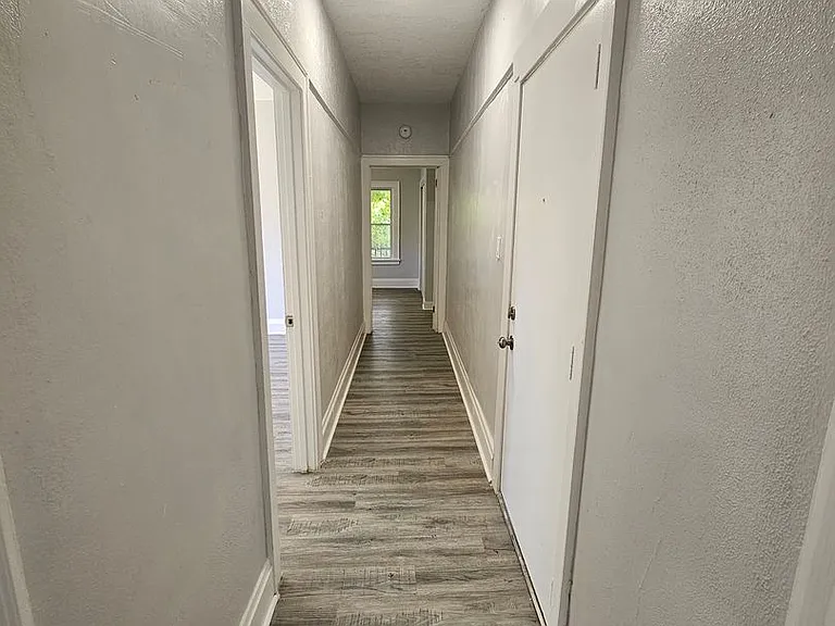 14201 Westropp Ave — Photo 37