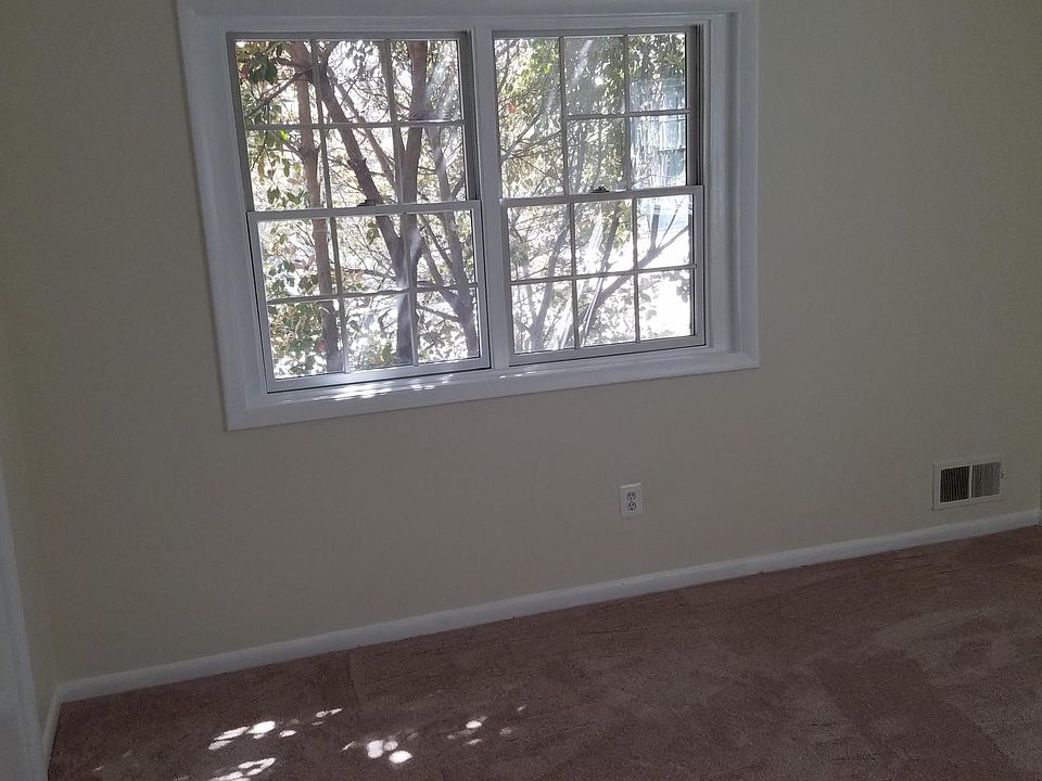 Living Room second window