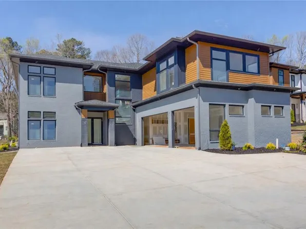 806 Riverside Rd, Buford, GA 30518