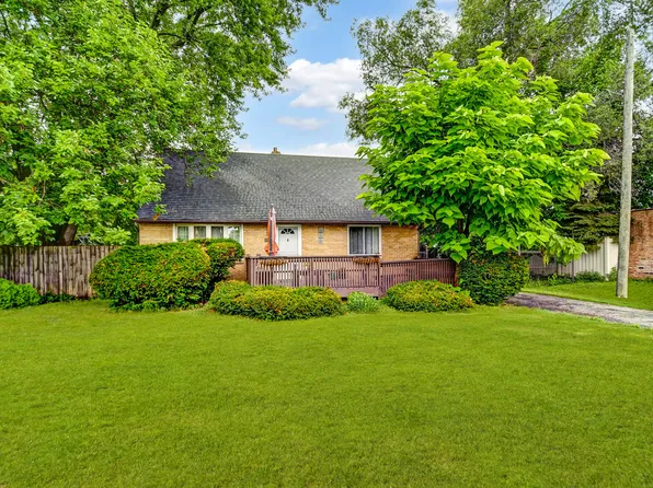 7912 S 85th Ave, Justice, IL 60458