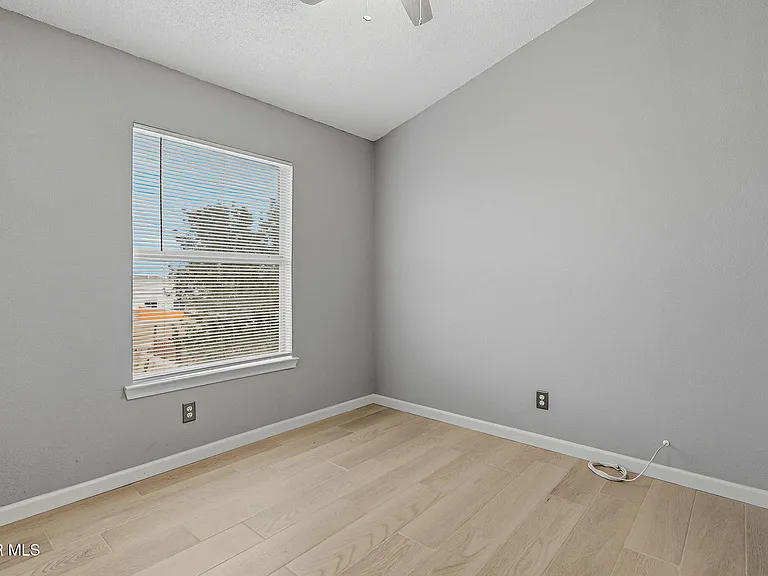 12325 Tierra Bella Dr — Photo 24