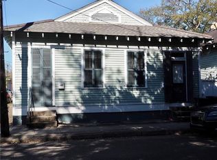 3133 Constance St, New Orleans, LA 70115