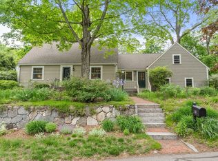 40 Upson Rd, Wellesley, MA 02482