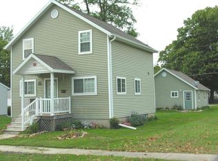 527 Oak St, Osage, IA 50461