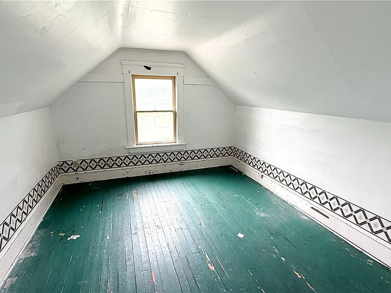 987 Boone St — Photo 29