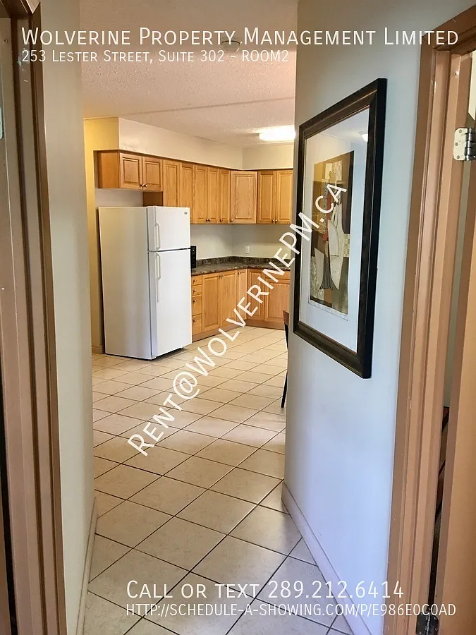 5 Student condo in the middle of Waterloo's universities — Photo 4