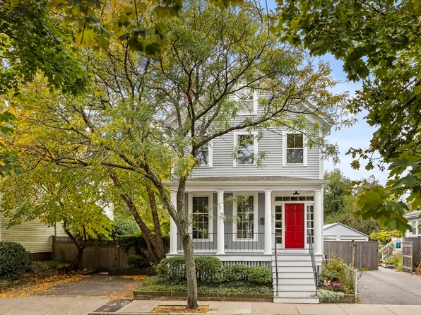 65 Dane St, Somerville, MA 02143