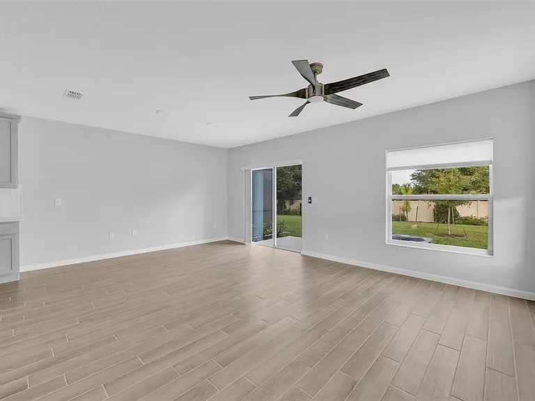2827 Narcoossee Commons Way — Photo 5