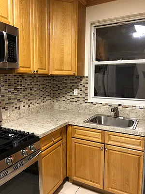 Rented by Richard Macias, LREB | media 29