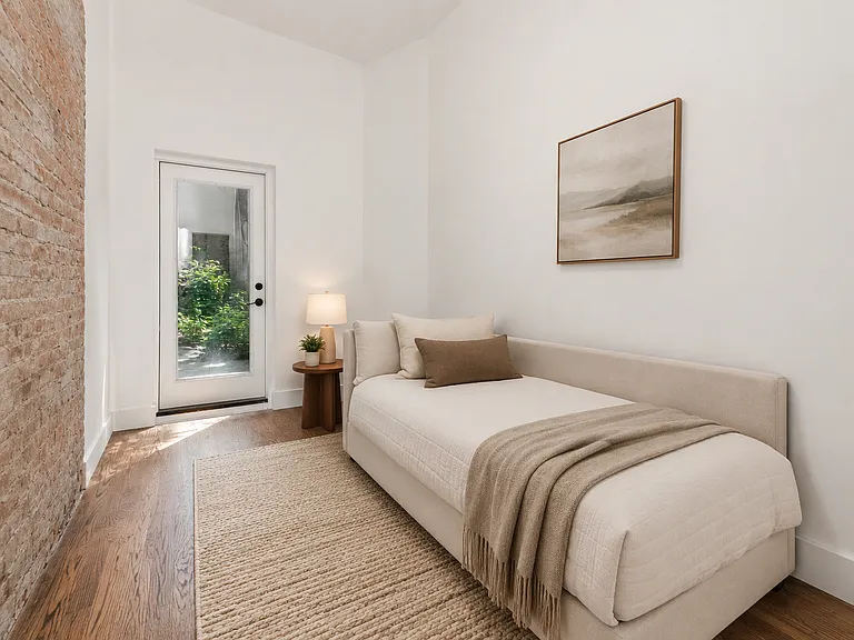 71 Malcolm X Blvd #1L — Photo 8