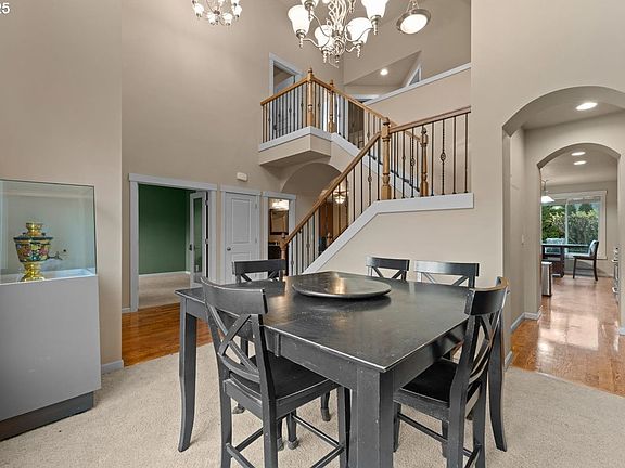 3rd image of 15485 SW Willamette Valley Ct