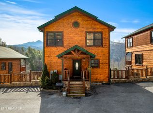 856 Resort Way, Gatlinburg, TN 37738