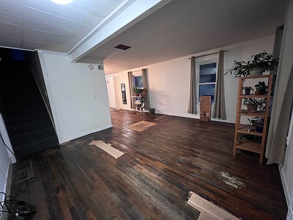3rd image of 38 High St