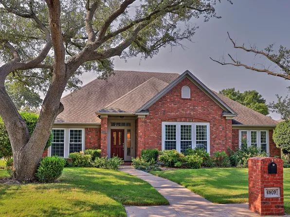 6809 Savannah Ln, Fort Worth, TX 76132
