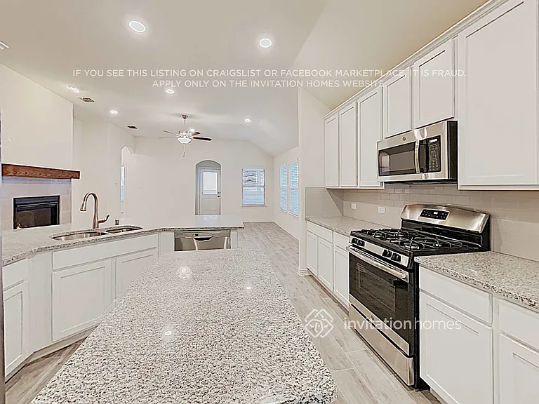 14808 Gilley Ln — Photo 7