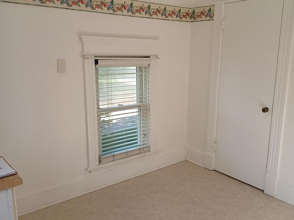 5th image of 202 N 5th St #2